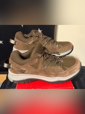 New Balance Brown Suede Mesh Athletic Sneakers